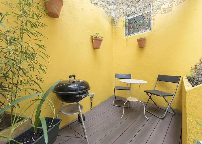 Apartment Lusitania One In Mouraria Lisbon